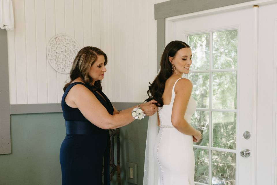 Woodland Meadows BridalCottage