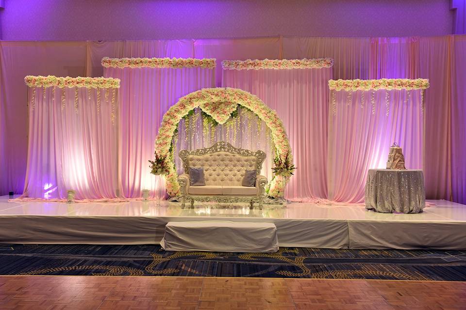 Wedding Stage Uplighting