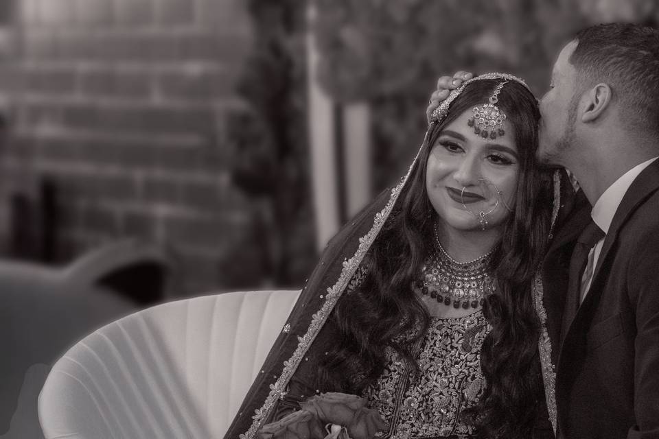 Expressions Weddings