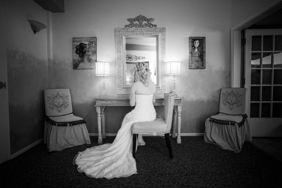 A classic bridal shot