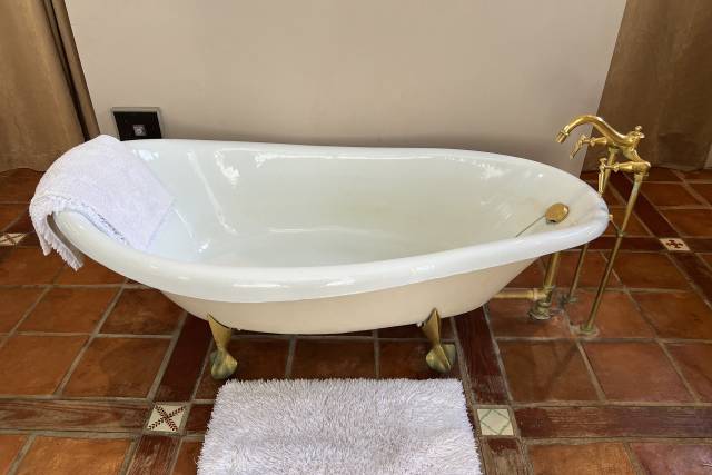 Slipper Tub