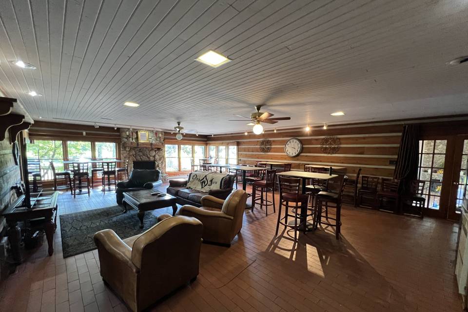 Reception/cocktail area
