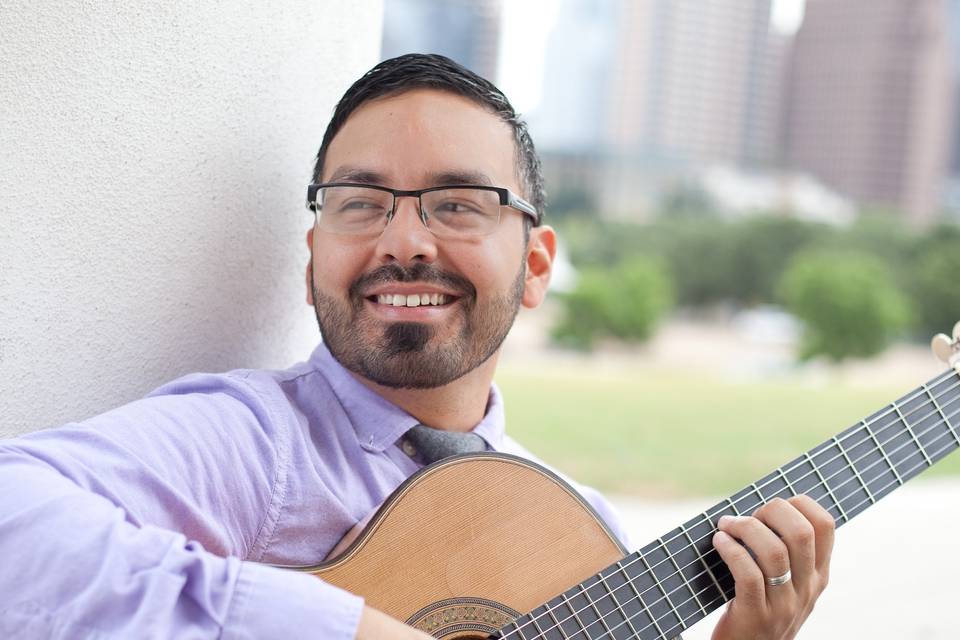 Arnold Yzaguirre, Classical Guitarist