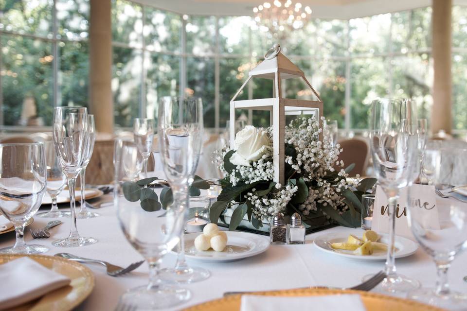 Table setting