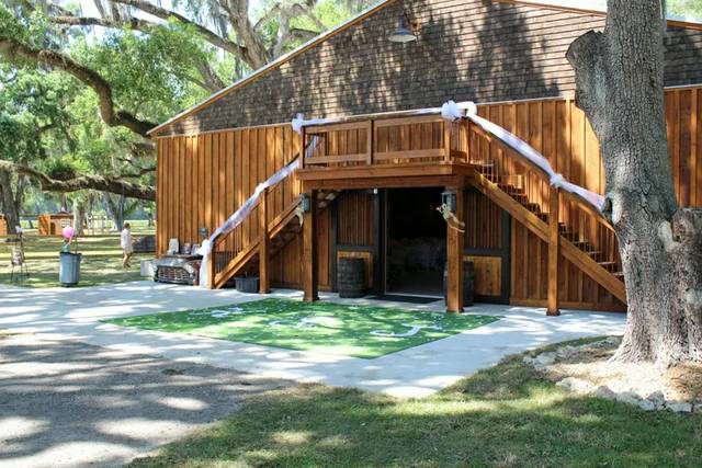 Wedding Barn
