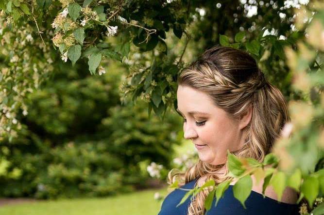 Maternity hair and makeup