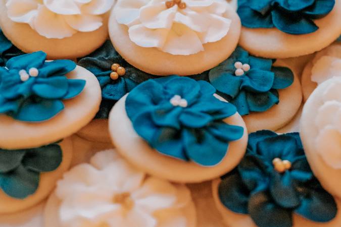 Petal flower cookies