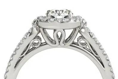 Shining silver ring