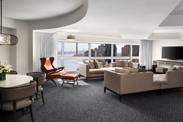 Suite Living Room