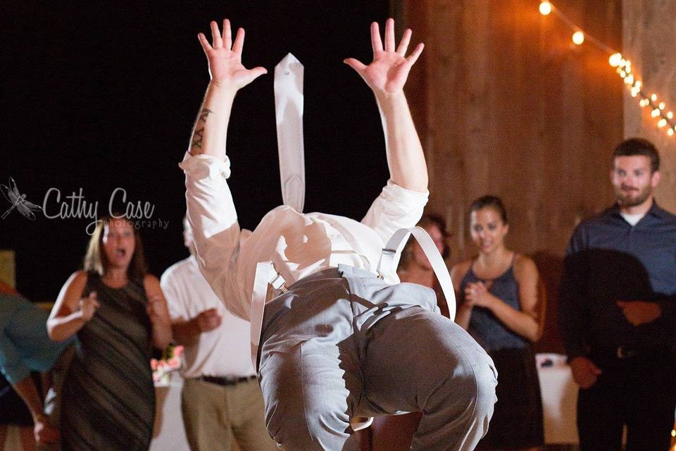 1888 wedding barn in scenic sunday river valley area. Recently renovated to perfection... Bethel maine www. 1888weddingbarn. Comcall paul at 207-824-0860#wedding #rustic #barnwedding#maineweddings#mountainwedding #mainedestinationweddingvenue #sunsets #love #weddingreception #wedddingday #weddingphotographer #weddingphotography #beautifulwedding #joy #kiss