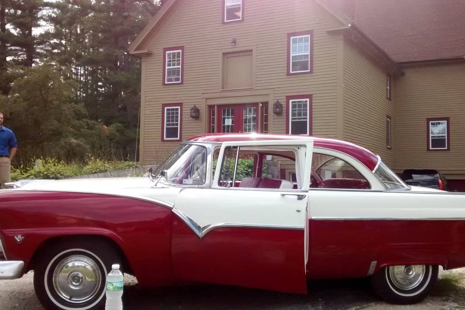 1888 wedding barn in scenic sunday river valley area. Recently renovated to perfection... Bethel maine www. 1888weddingbarn. Comcall paul at 207-824-0860#wedding #rustic #barnwedding#maineweddings
