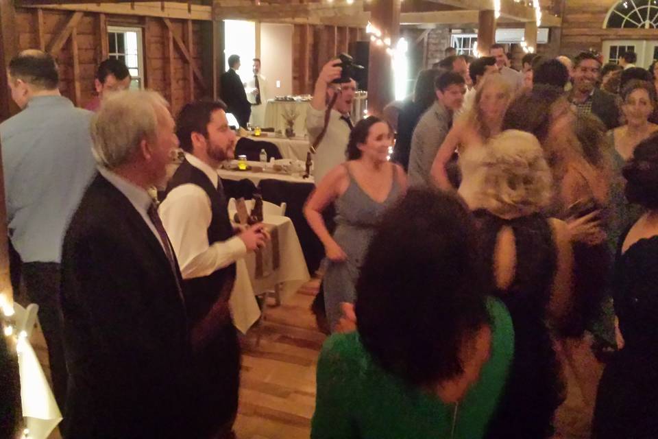 1888 wedding barn