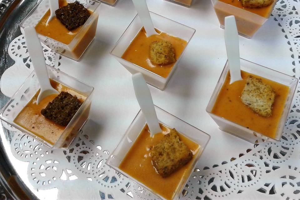 Tomato Bisque Soup Shots with Herbed Crouton