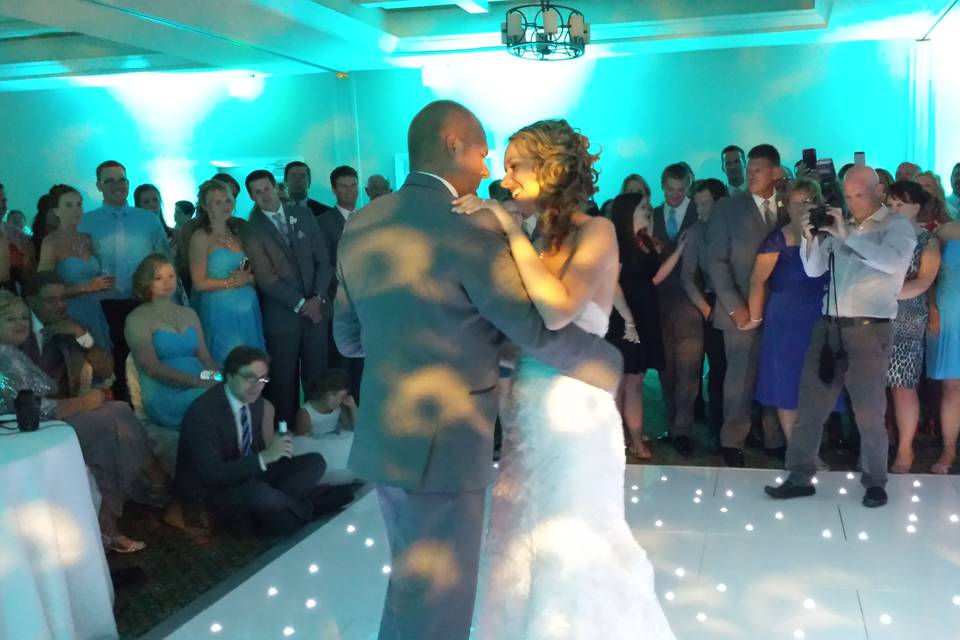 First dance with uplights