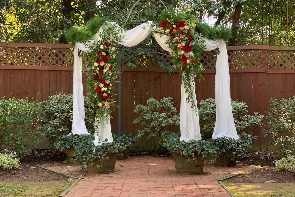 Arbor decor