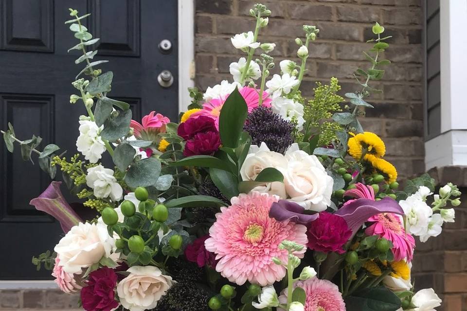 Mixed boxed flowers arragement