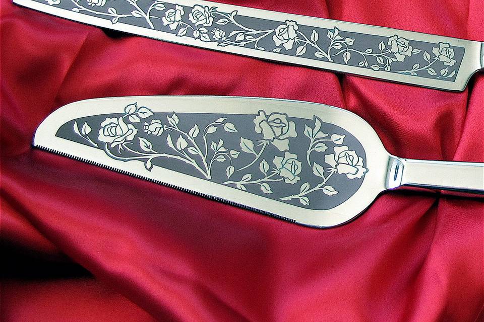 Rose cake server and knife set, personalized