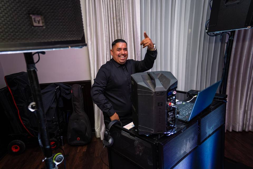 DJ Having Fun
