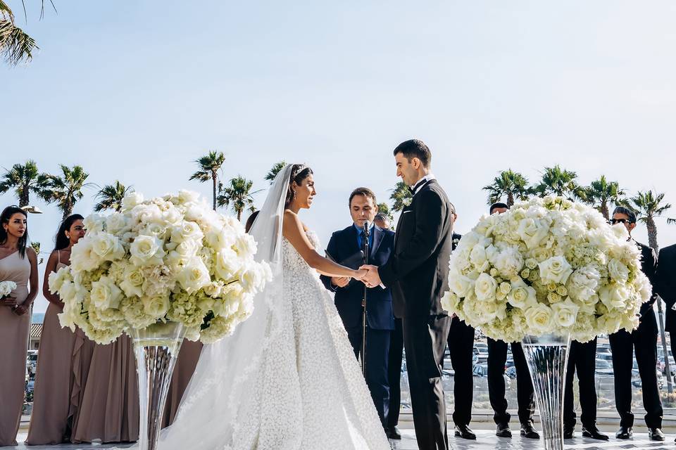 Mr & Mrs