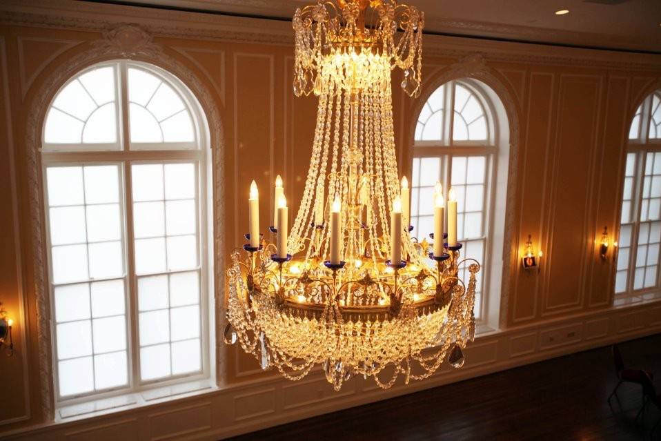 A beautiful chandelier