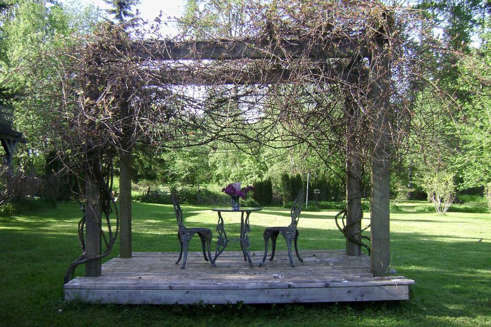 Sweetheart table