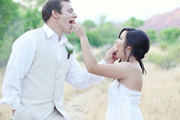 Design and Styling by Taylor Made Weddings and Events
Photo by Merilee Photography
Flowers by My Favorite Flowers
Food by Benja Tai and Sushi
Models: Kourtney and Jake Millard
Hair and Make up by Vanessa Rae Hair and Make Up
Dress by Bella Donna's Boutique
Jewelry by JK Jewelers