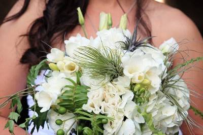 Design and Styling by Taylor Made Weddings and Events
Photo by Photo Love Stories
Flowers by My Favorite Flowers
Food by Benja Tai and Sushi
Models: Kourtney and Jake Millard
Hair and Make up by Vanessa Rae Hair and Make Up
Dress by Bella Donna's Boutique
Jewelry by JK Jewelers