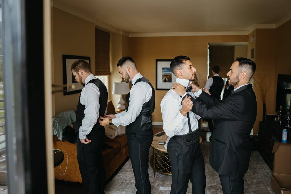 Groomsmen getting ready