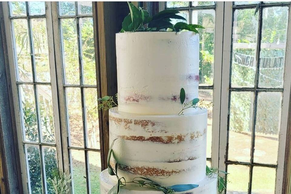 Cake greenery