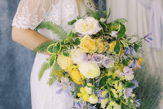 Cascading Bouquet