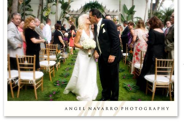 Carribean themed wedding ceremony at the Sarasota Hyatt Hotel in Sarasota, Florida
