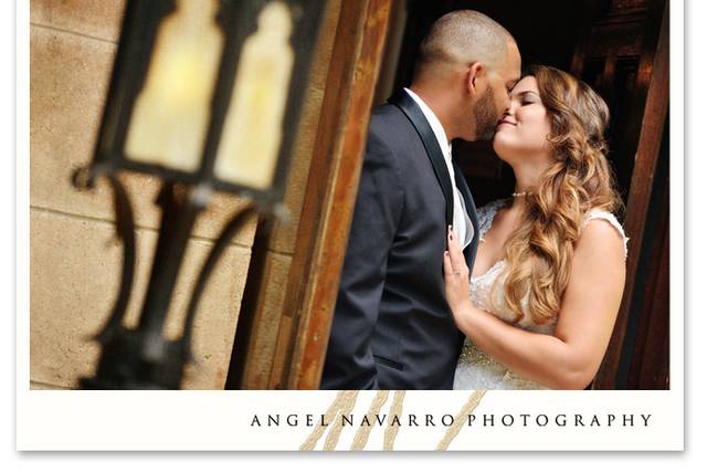 Trendy and modern candid photo of bride and groom at the Powel Crosley Estate in Sarasota, Florida.