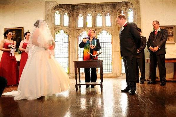 What is a Handfasting, including handfasting in your wedding ceremony —  Celebrant Kathryn