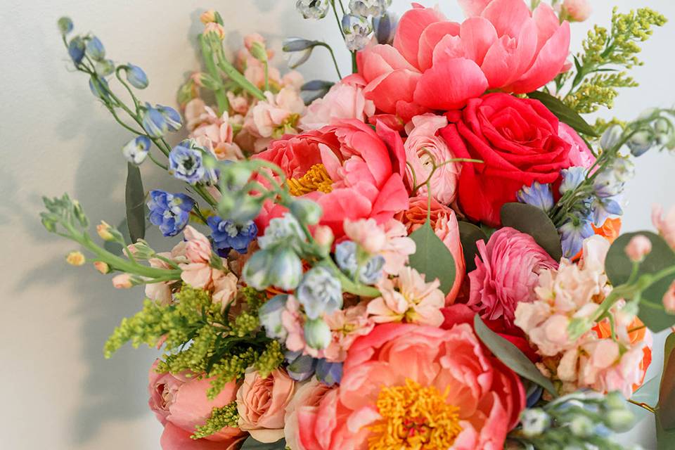 Bright and fun bridal bouquet