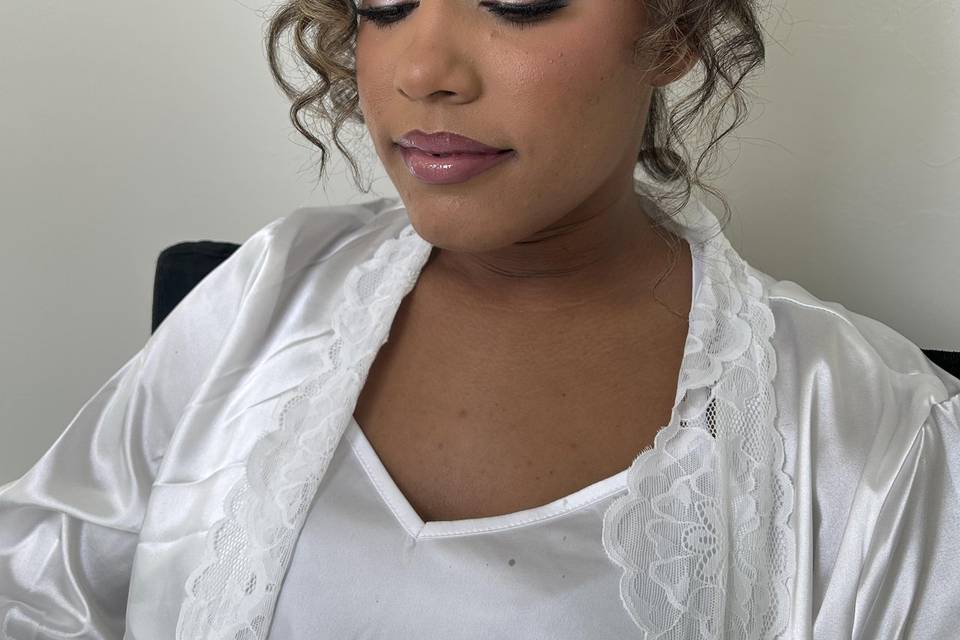 Bridal hair and makeup