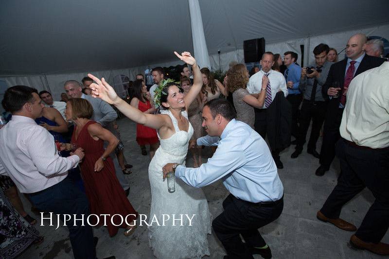 Bride dancing!