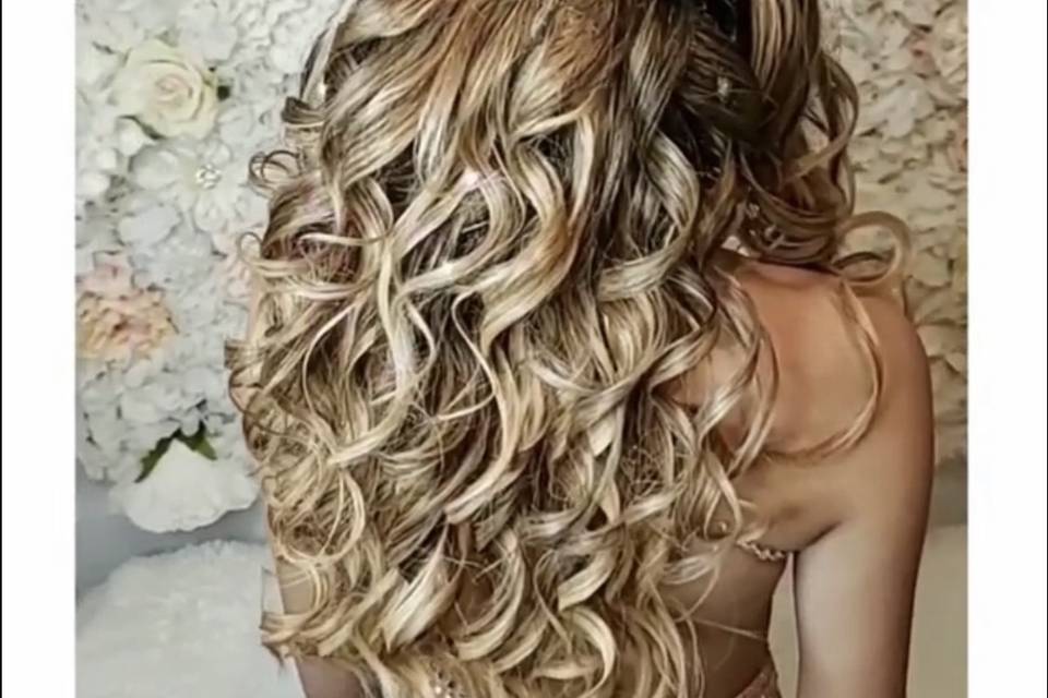 Simple and sweet curls