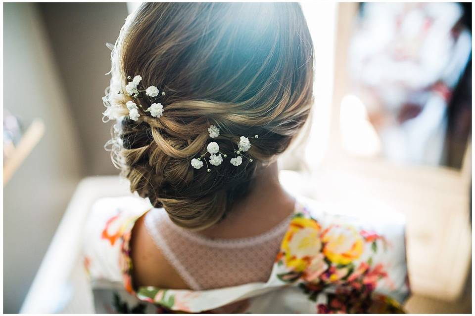 Bridal updo with flowers