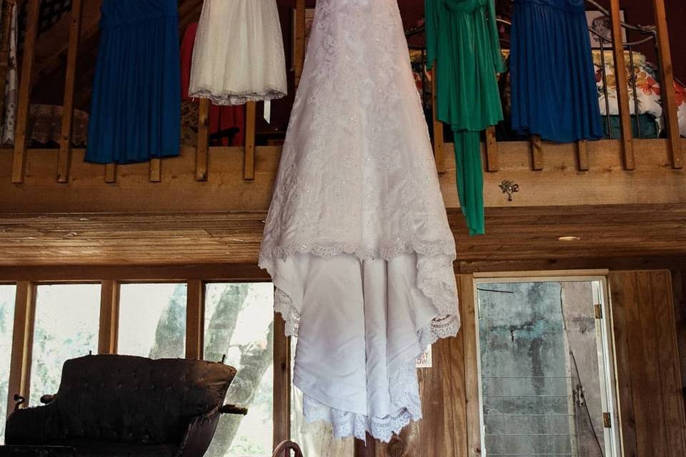 Bride loft