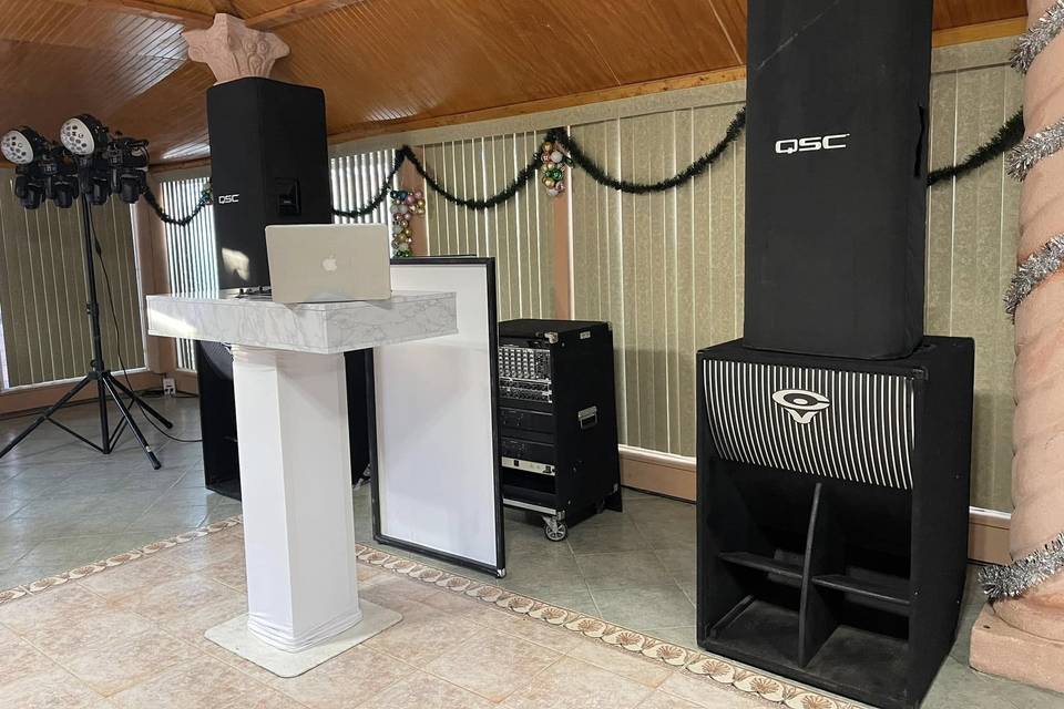 DJ Set up