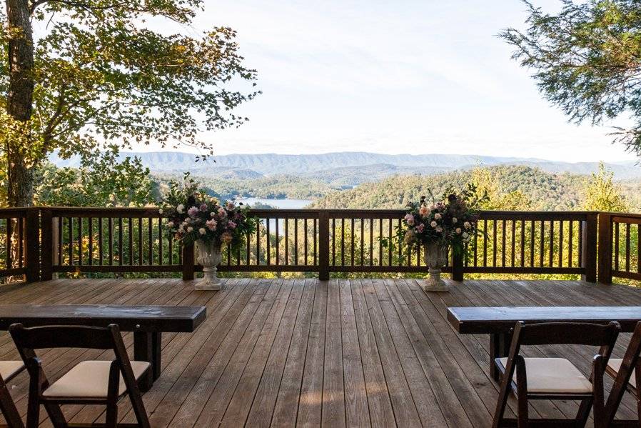 Overlook deck (mandy rhoden)