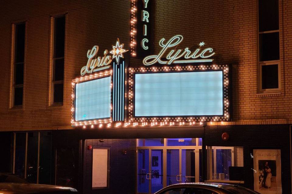 The Lyric Theater Blue Island Historic Weddings Blue Island IL