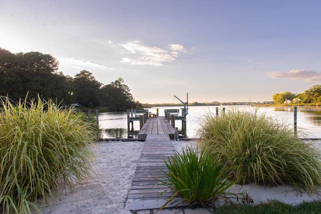 Escape to the water