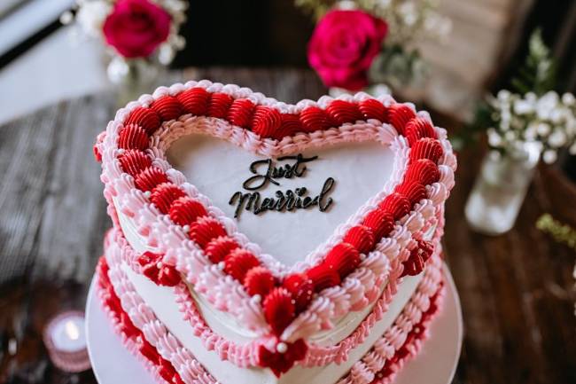 Vintage cake