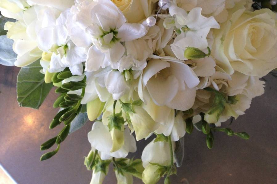 Organic wild bridal bouquet