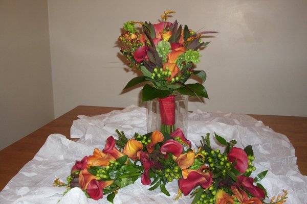 Fall Bridal and Bridesmaids Bouquets