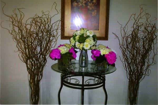 Bridal Bouquet & Large Willow Vases