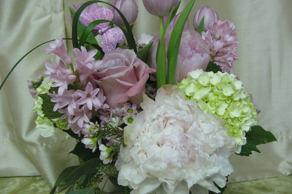 Riverhead Flower Shop - Flowers - Riverhead, NY - WeddingWire