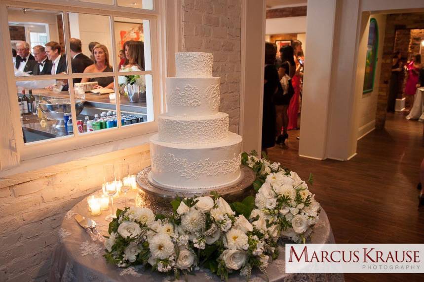 4-tier wedding cake