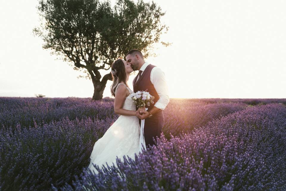 Elopement in Provence